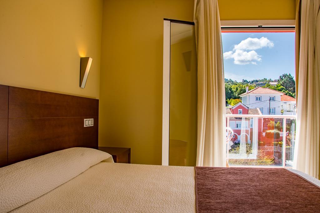Hotel Restaurante Loureiro Bueu Zewnętrze zdjęcie