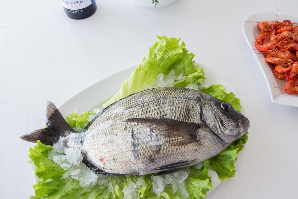 Hotel Restaurante Loureiro Bueu Zewnętrze zdjęcie